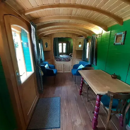 Apartment Roulotte Cosy Le Chene Brennes